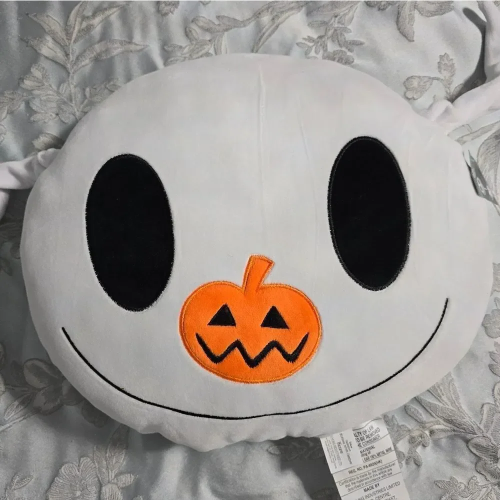Disney embrace spooky
